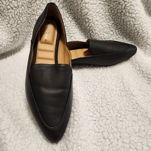 Me Too pointed flats